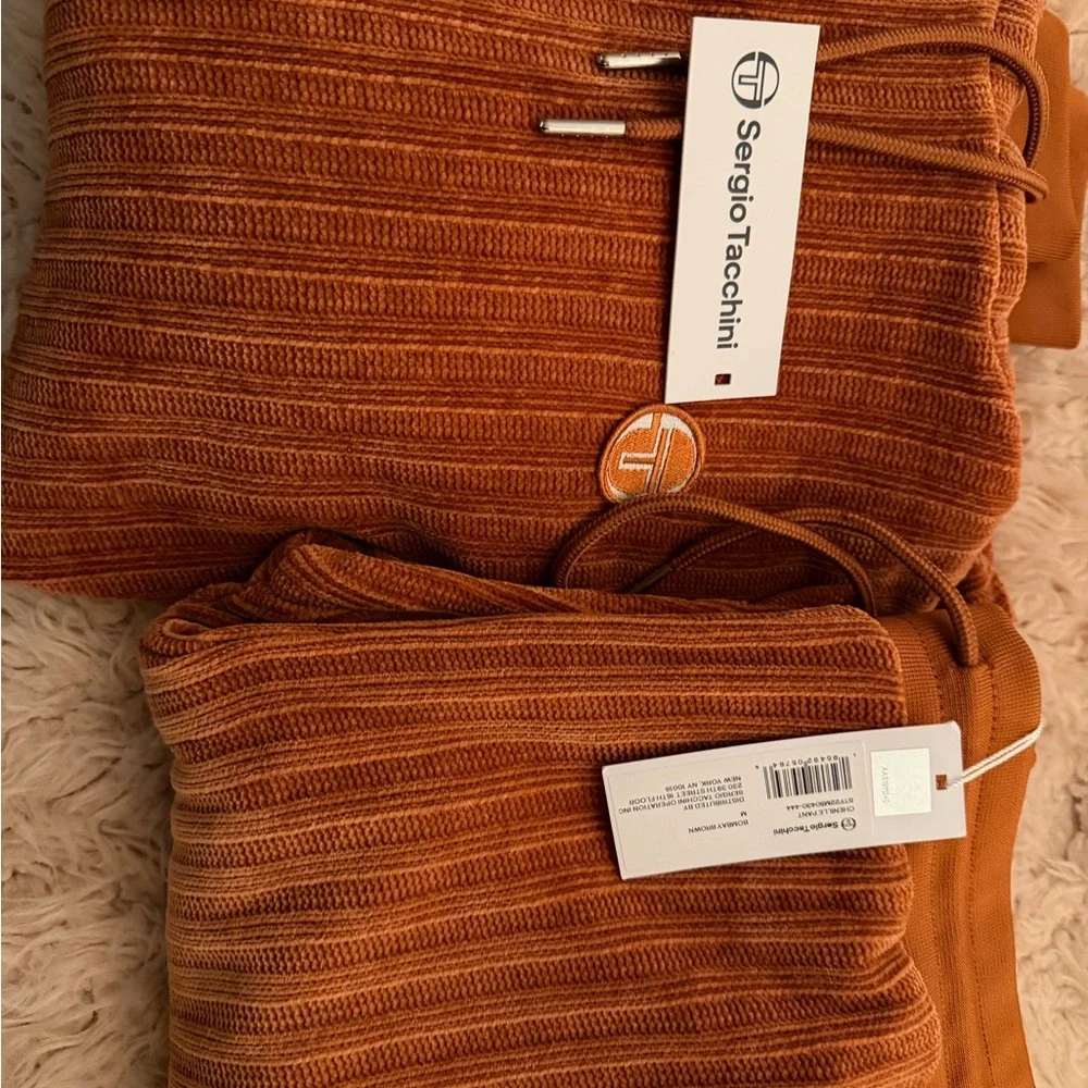 Sergio Tacchini Chenille Hoodie & Pant Set - Bombay Brown - Picture 2 of 6